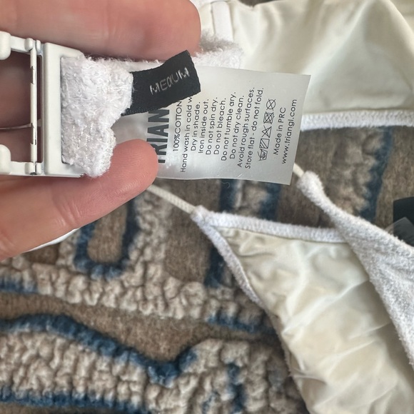 TRIANGL ASTER white toweling, M top and M bottom - Picture 10 of 12